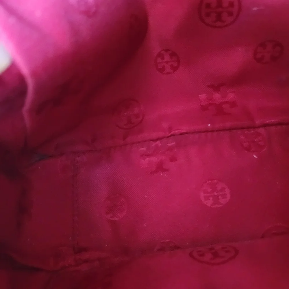 Tory Burch Red Crossbody Camera Bag - Picture 15 of 15